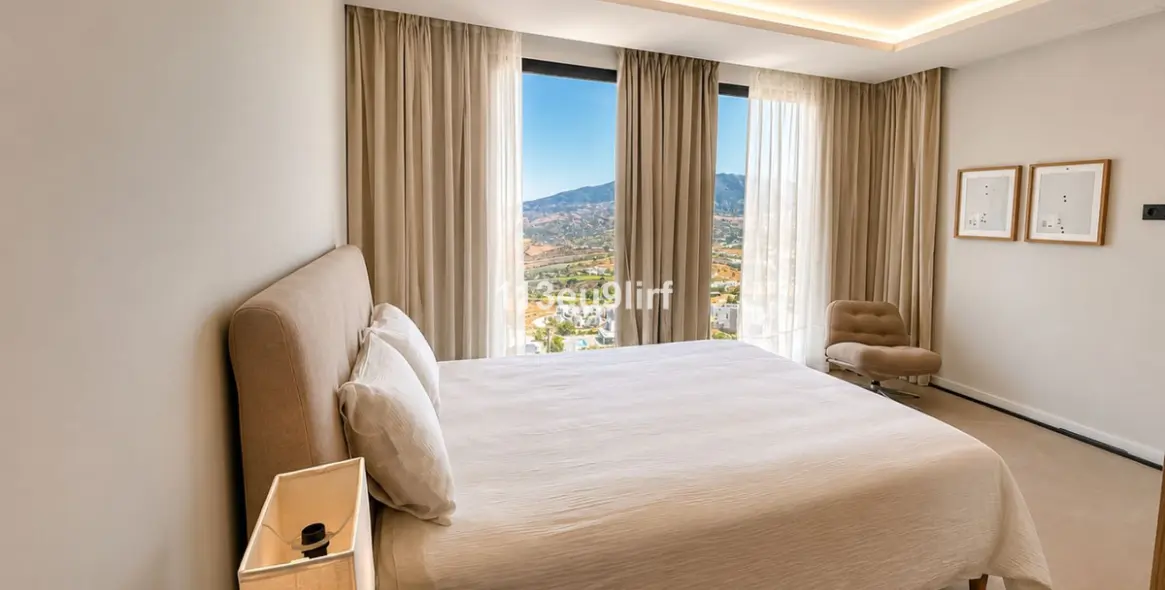 Sale of detached villa in La Cala Golf 20