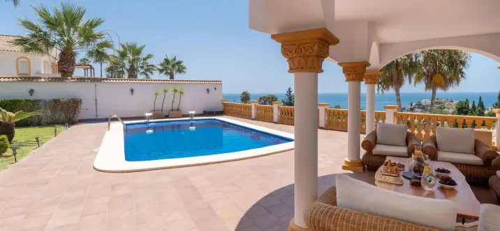 Venta de villa independiente en Benalmadena Costa 0