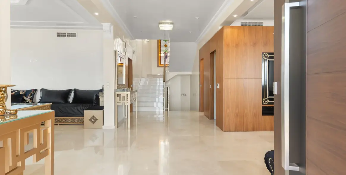 Sale of detached villa in Benalmadena Costa 3