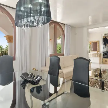 Venta de villa independiente en Benalmadena Costa