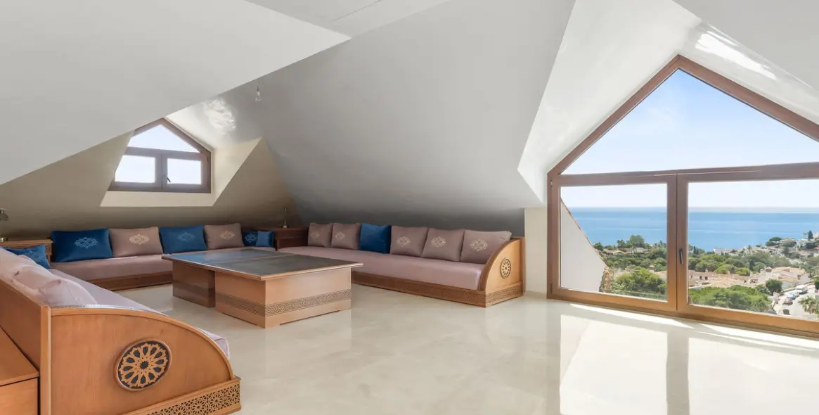 Sale of detached villa in Benalmadena Costa 41