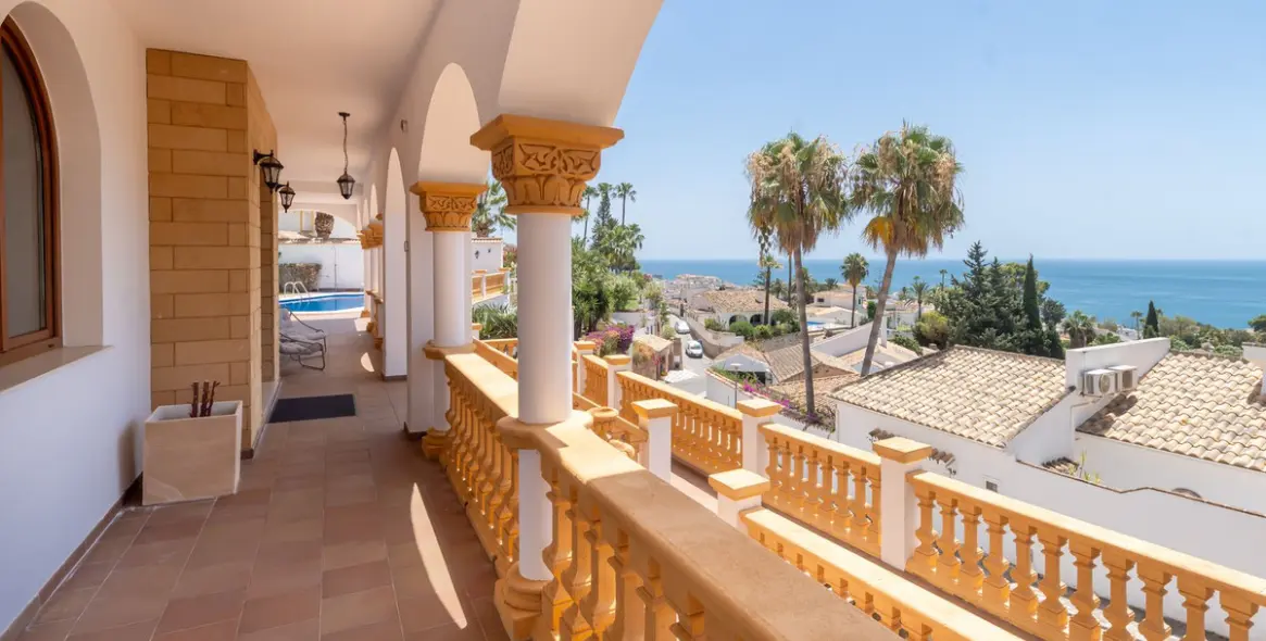 Sale of detached villa in Benalmadena Costa 73