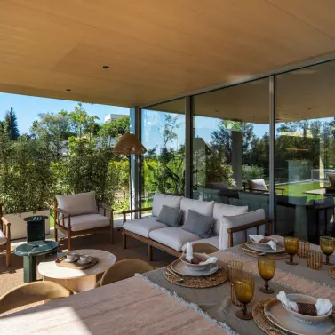 Venta de villa independiente en Nueva Andalucía