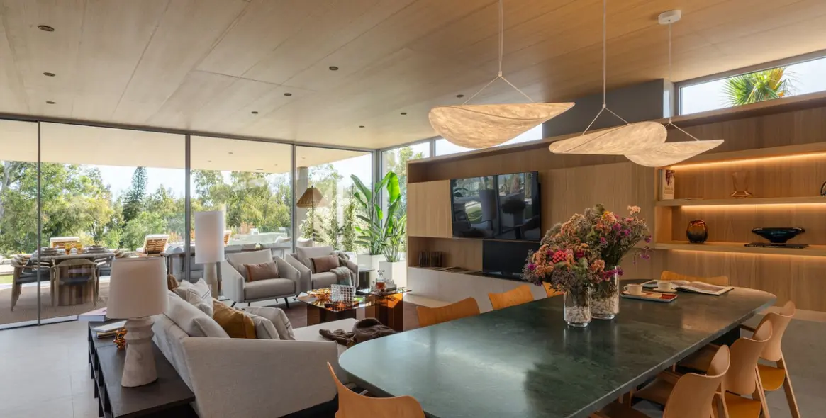 Venta de villa independiente en Nueva Andalucía 26