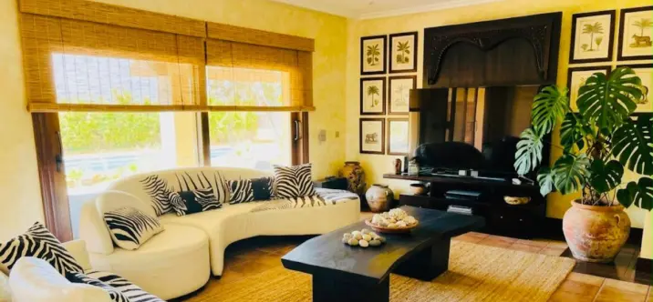 Long-term rent of detached villa in Marbella 4