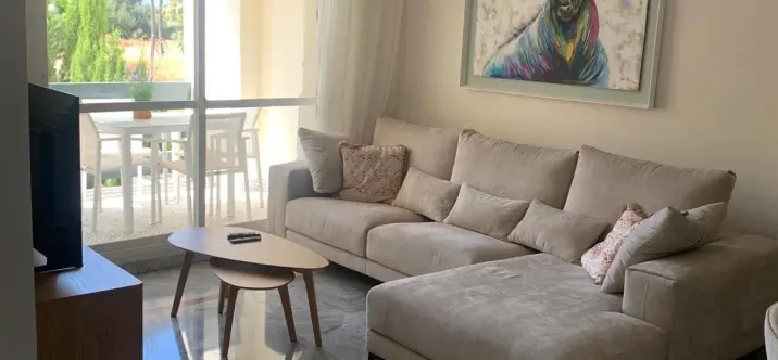 Short-term rent of middle floor apartment in San Pedro de Alcántara 0