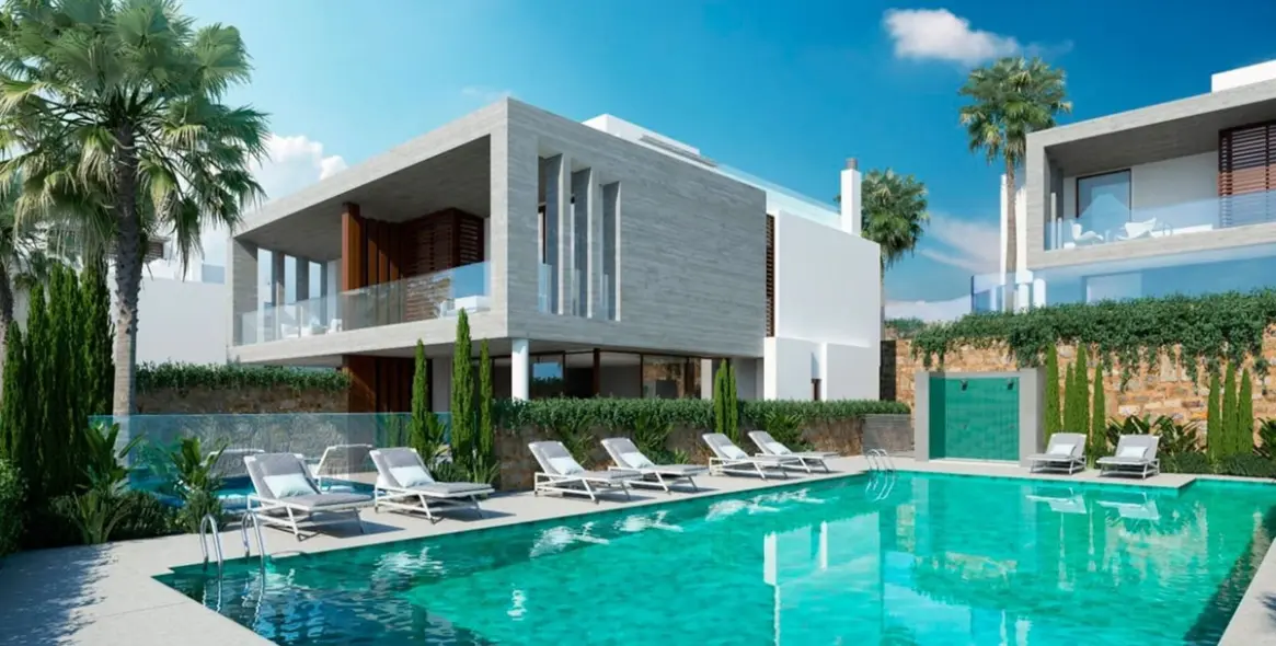 Long-term rent of detached villa in Marbella 1