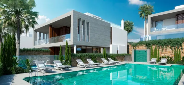 Long-term rent of detached villa in Marbella 0