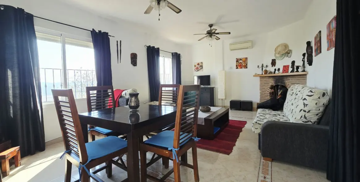 Venta de villa independiente en Alcaucín 11