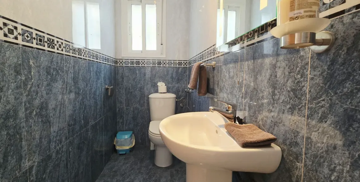 Venta de villa independiente en Alcaucín 18
