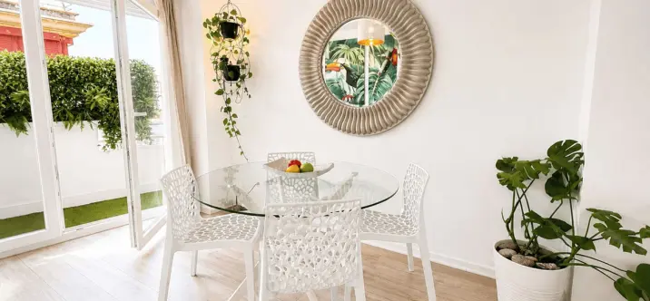 Sale of penthouse in Estepona 3