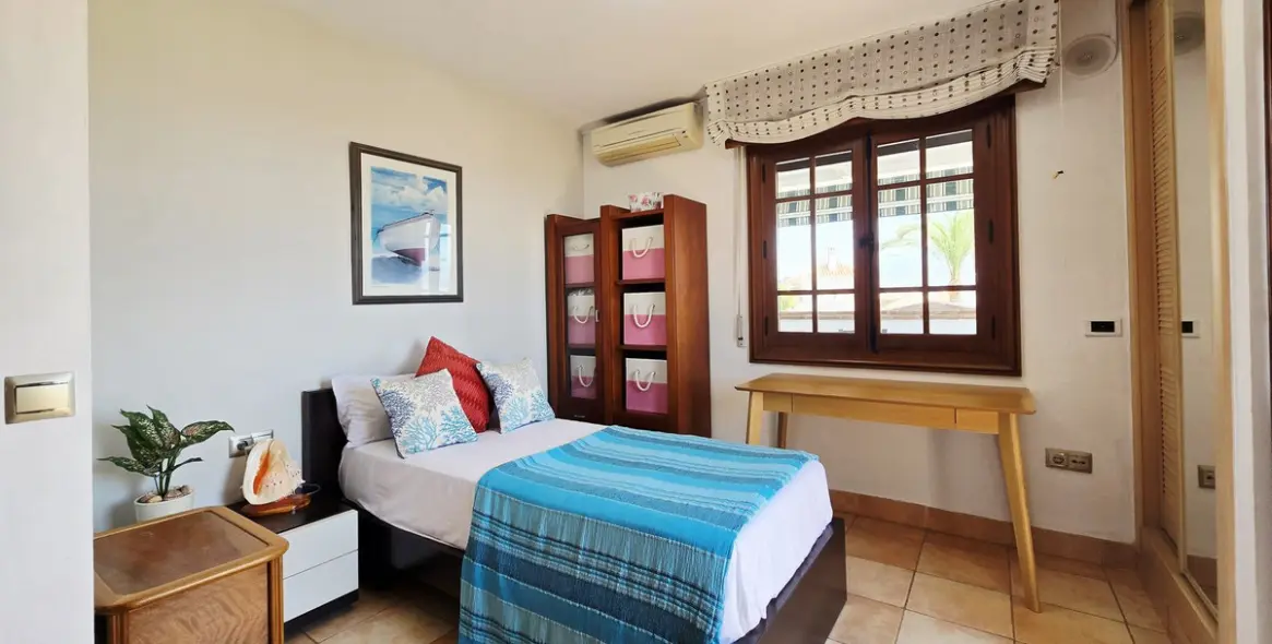 Продажа  отдельно стоящей виллы в Torre del Mar 5