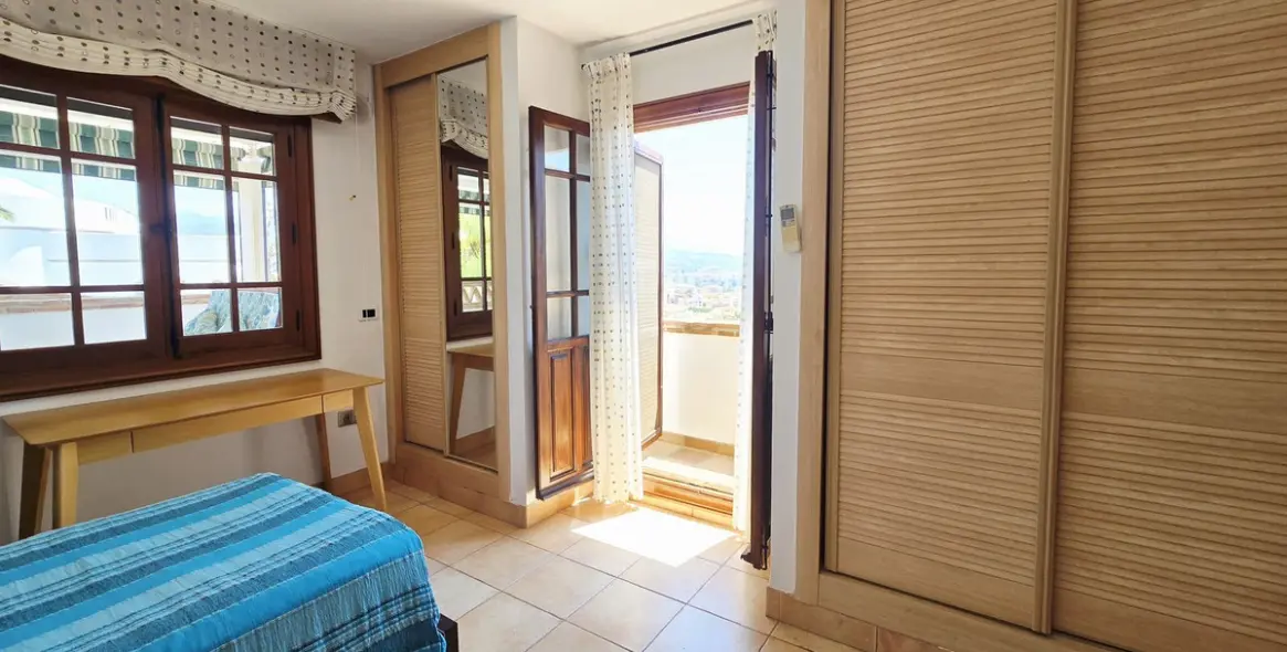 Продажа  отдельно стоящей виллы в Torre del Mar 7