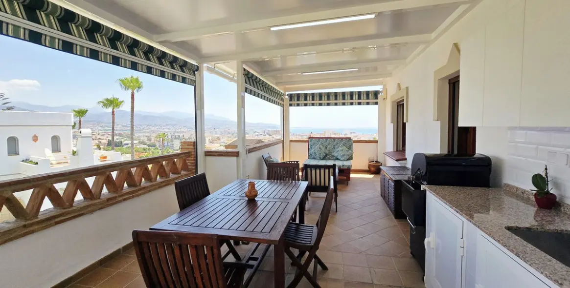 Продажа  отдельно стоящей виллы в Torre del Mar 15