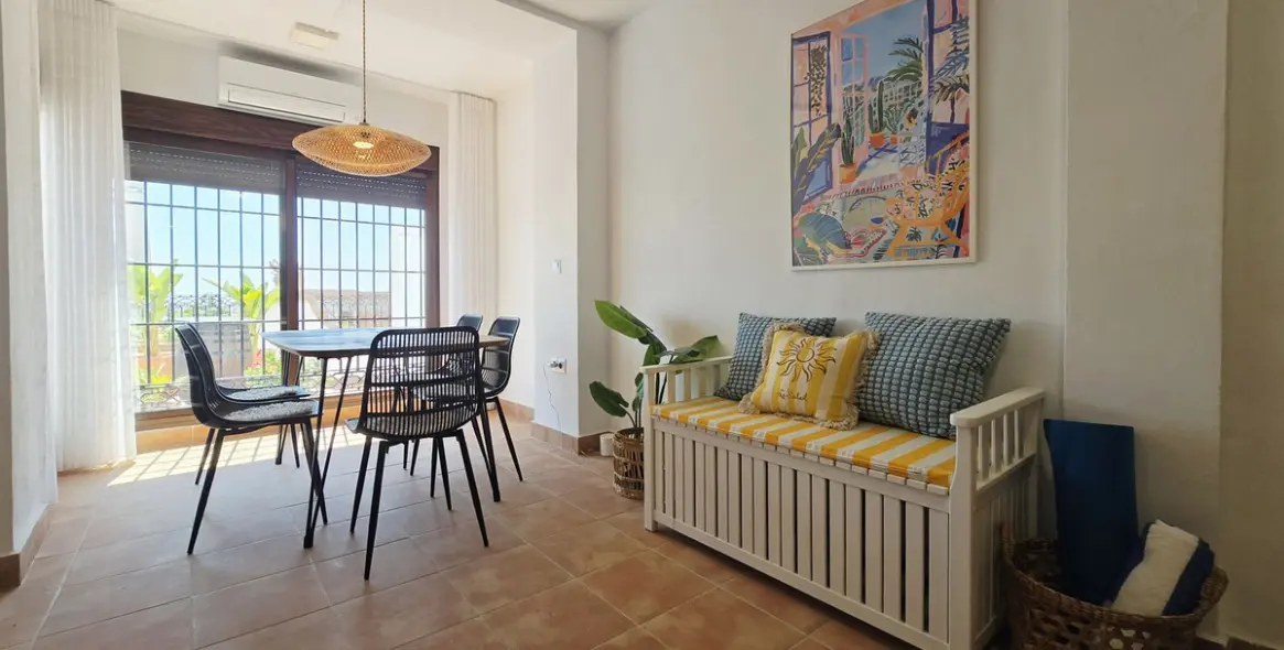 Продажа  отдельно стоящей виллы в Torre del Mar 28
