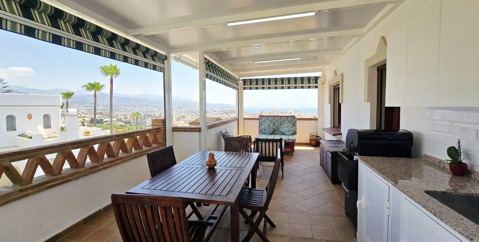 Sale of detached villa in Torre del Mar 15