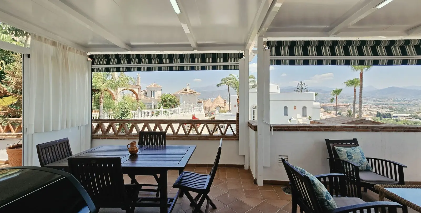 Sale of detached villa in Torre del Mar 16