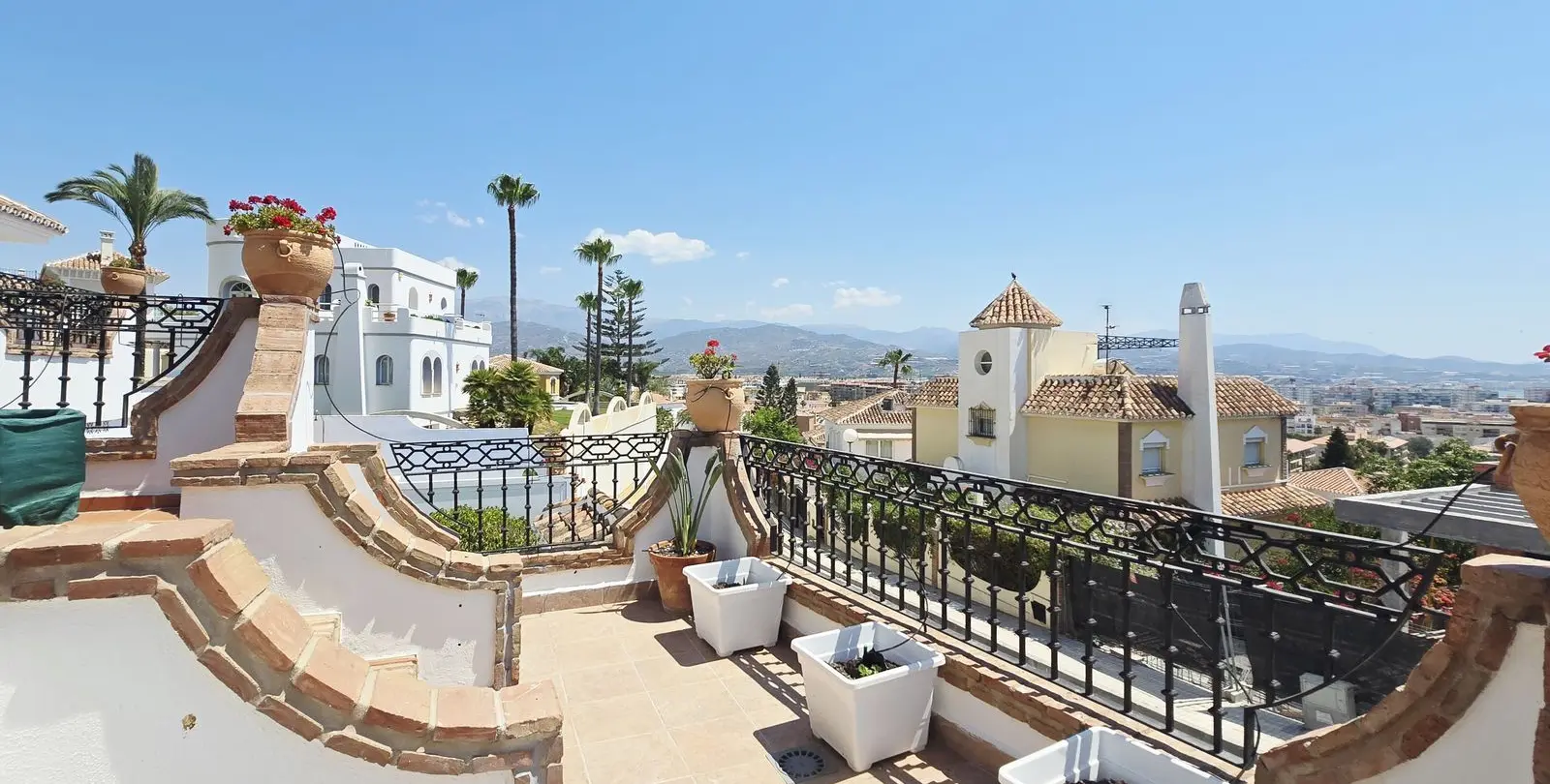 Sale of detached villa in Torre del Mar 22