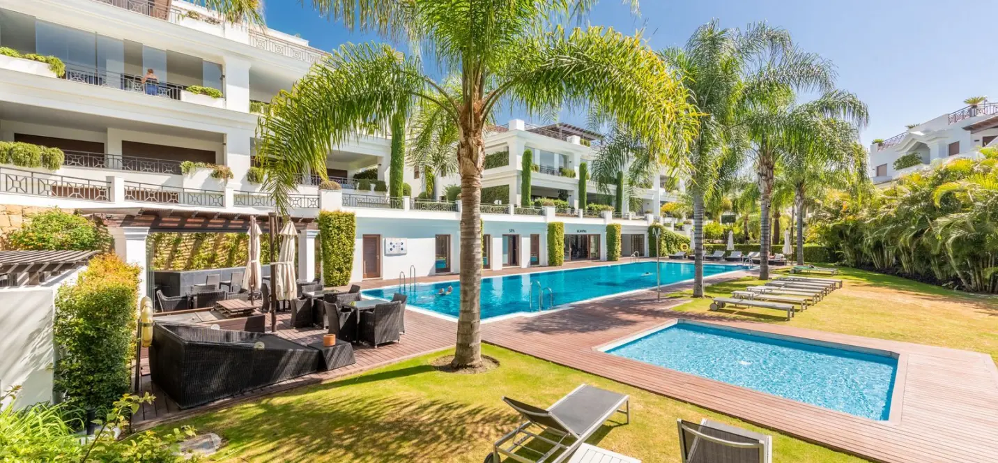 Venta de dúplex en Estepona 1