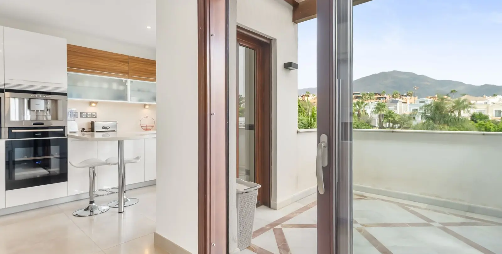 Venta de dúplex en Estepona 12
