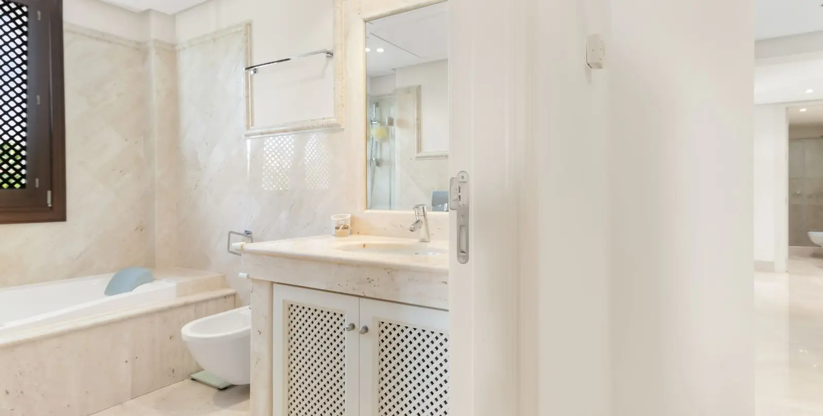 Venta de dúplex en Estepona 26