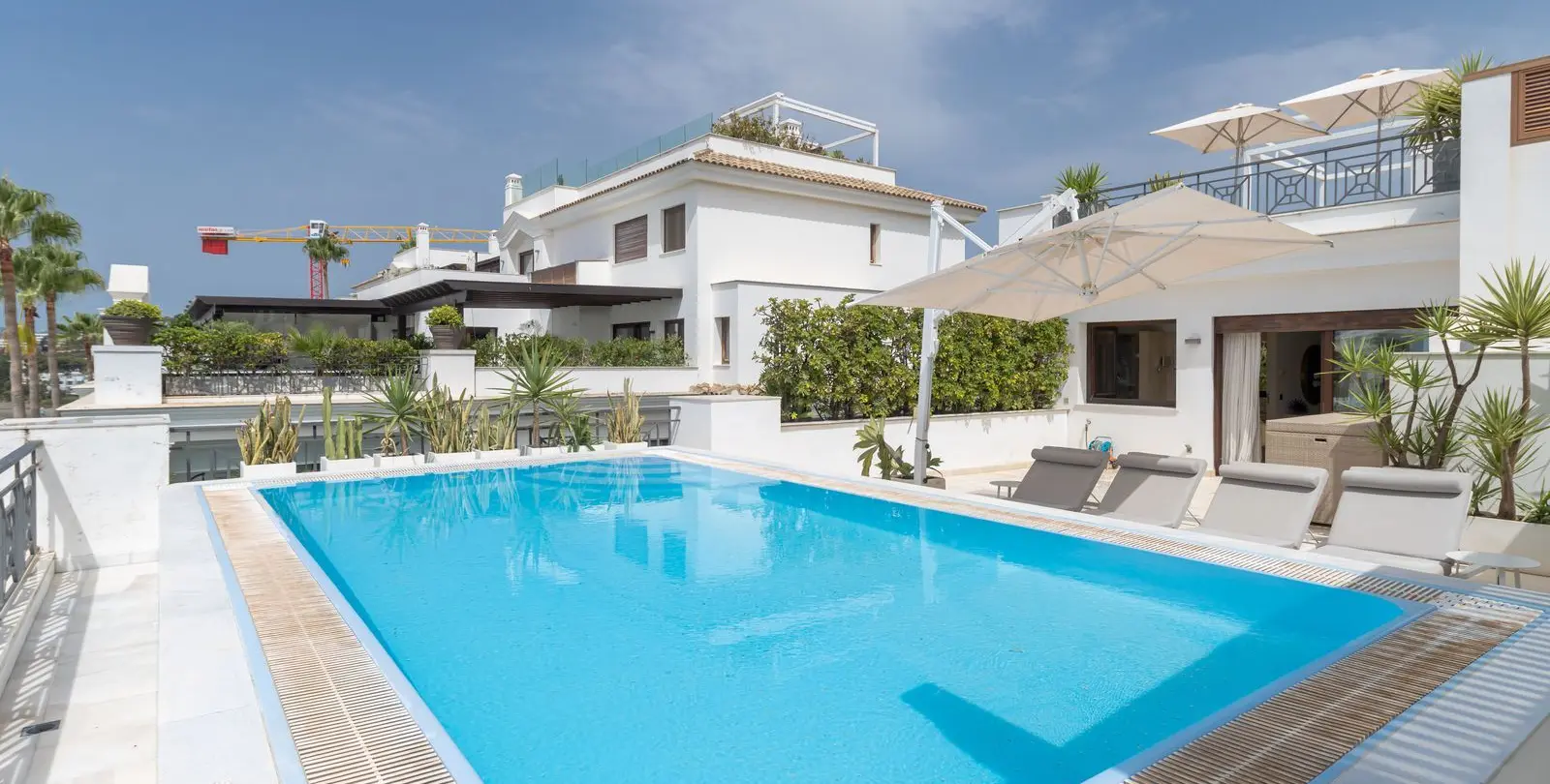 Venta de dúplex en Estepona 28