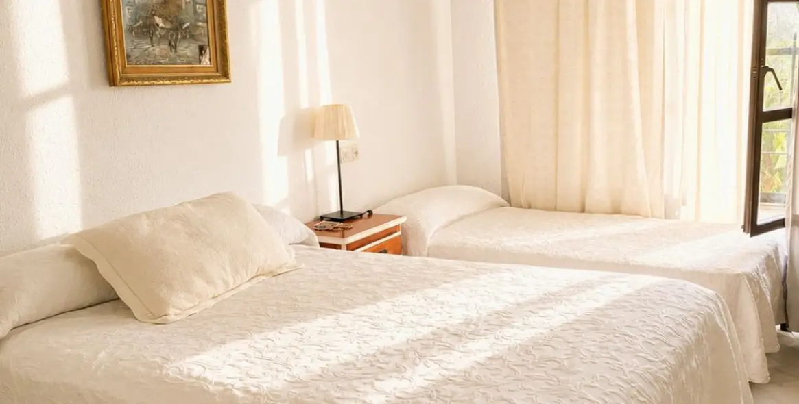Sale of ground floor apartment in Miraflores 7