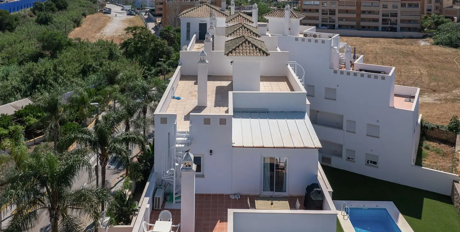 Sale of penthouse in Torremolinos 2