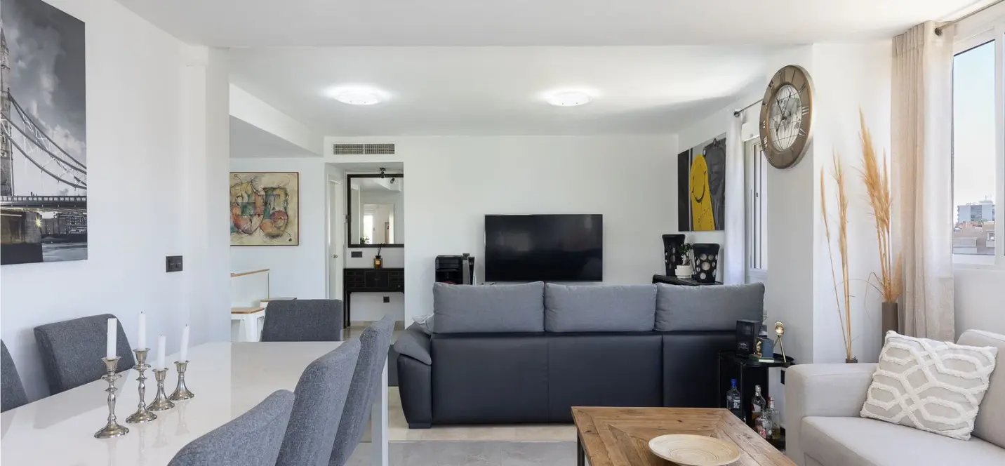 Sale of penthouse in Torremolinos 3