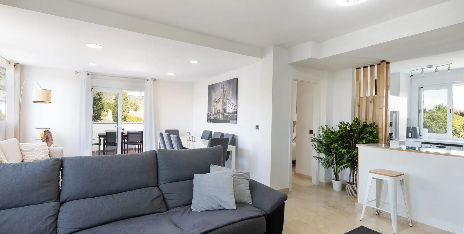 Sale of penthouse in Torremolinos 7