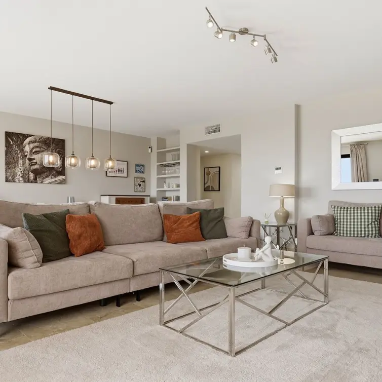 Sale of penthouse in La Duquesa