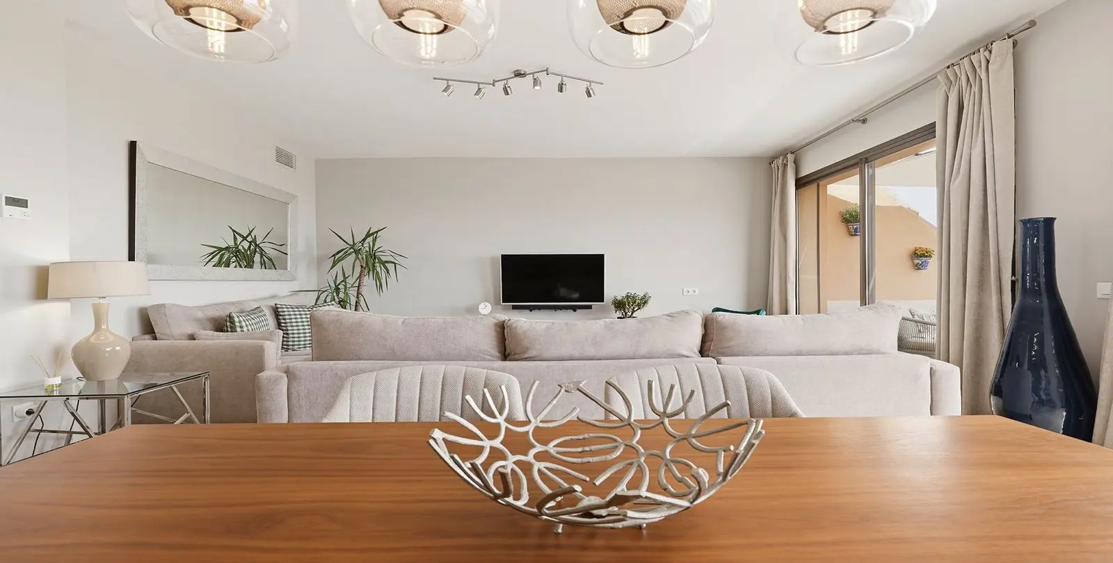 Sale of penthouse in La Duquesa 12