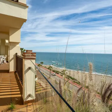 Sale of ground floor apartment in Benalmadena