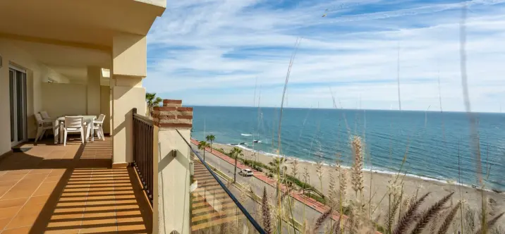 Sale of ground floor apartment in Benalmadena 0