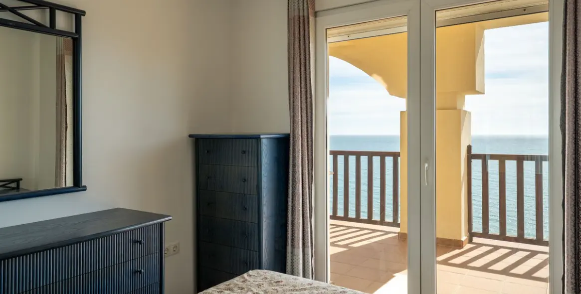 Sale of ground floor apartment in Benalmadena 3