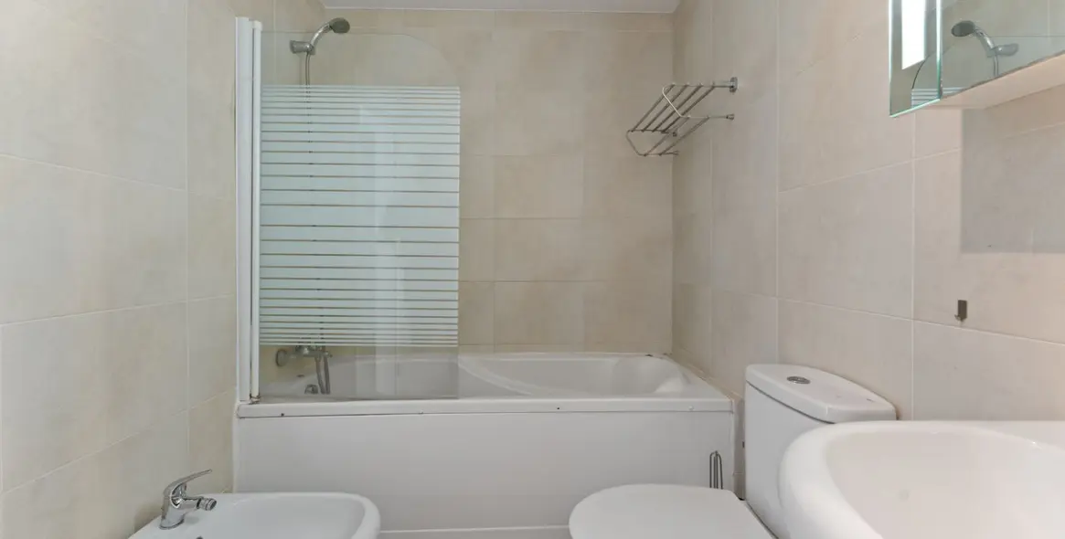 Sale of ground floor apartment in Benalmadena 15