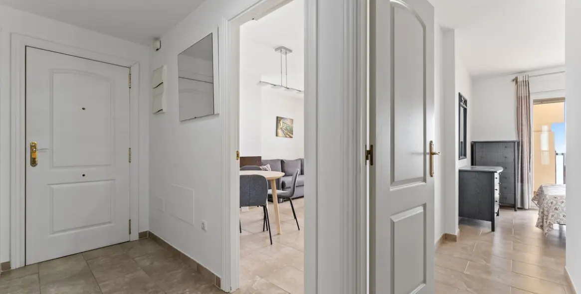 Sale of ground floor apartment in Benalmadena 16