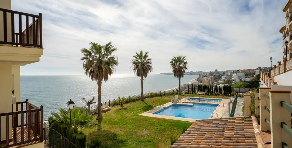 Sale of ground floor apartment in Benalmadena 33