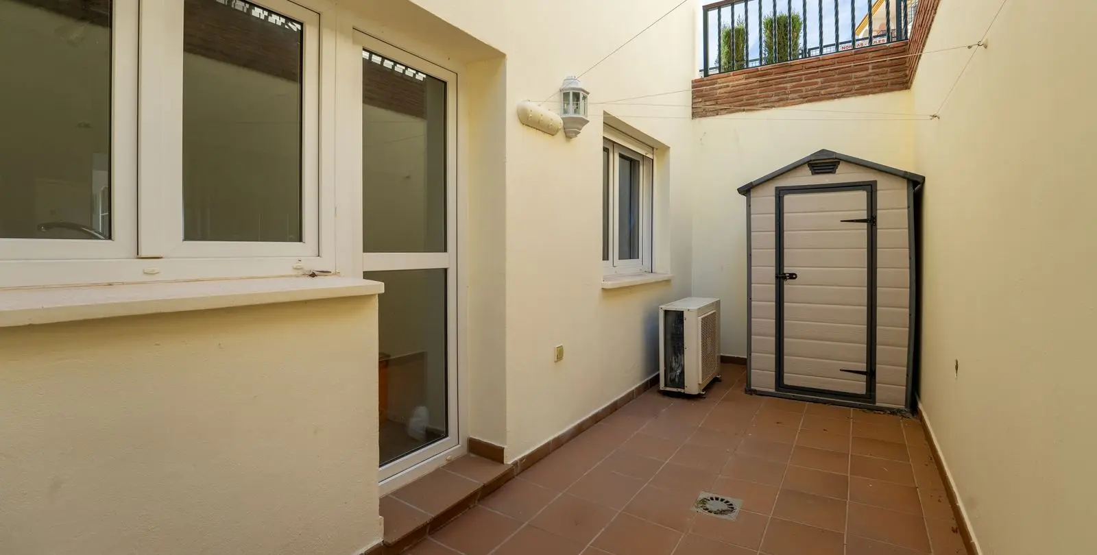 Sale of ground floor apartment in Benalmadena 8