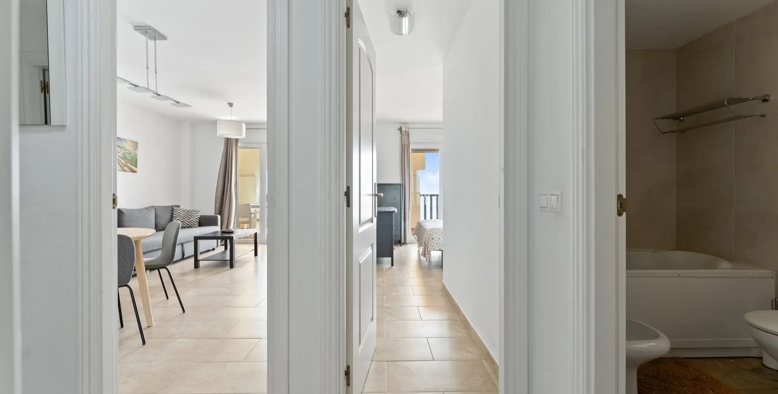 Sale of ground floor apartment in Benalmadena 17