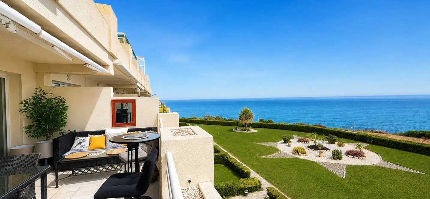 Venta de apartamento en planta media en El Chaparral 2