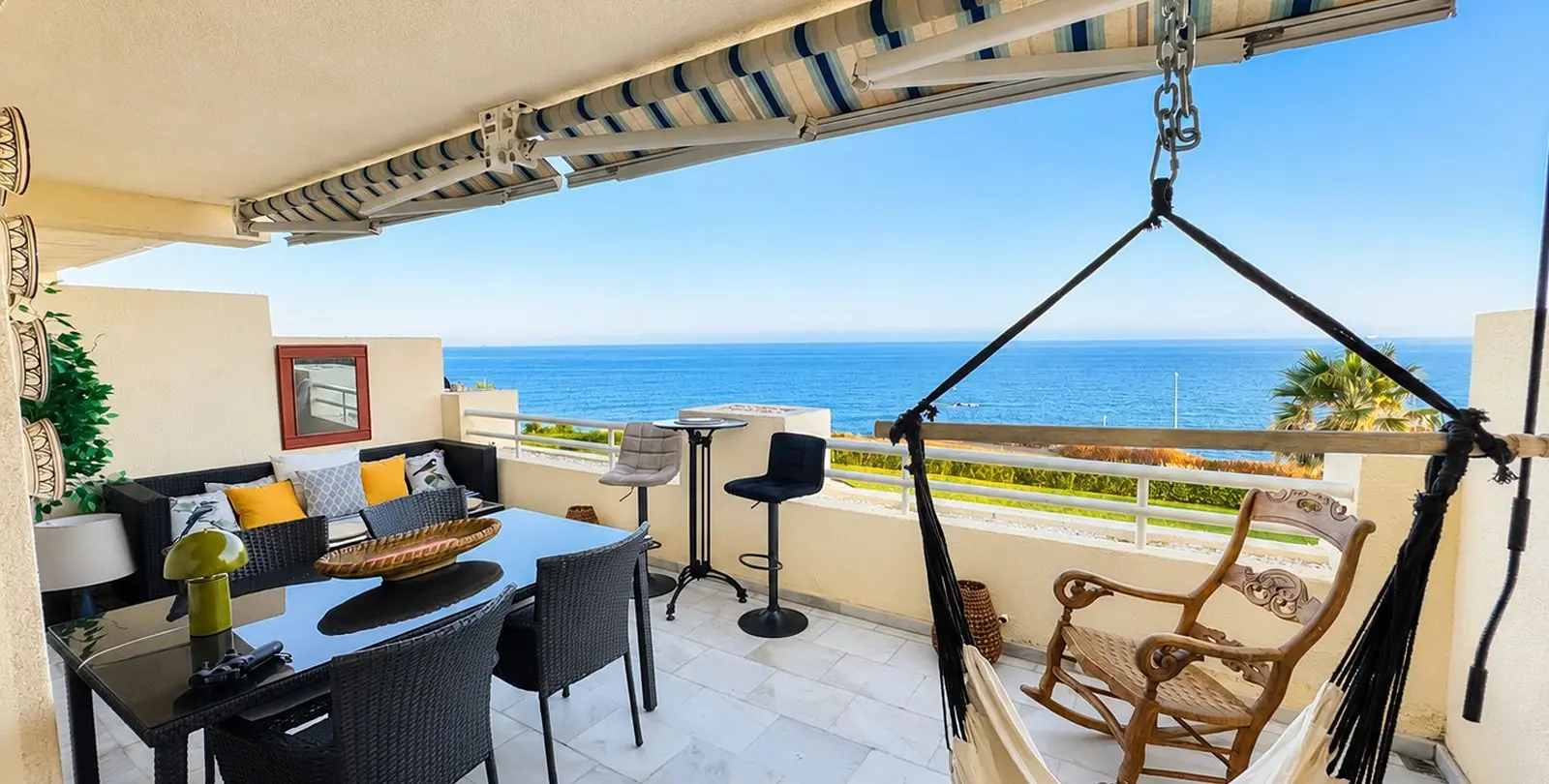 Venta de apartamento en planta media en El Chaparral 6