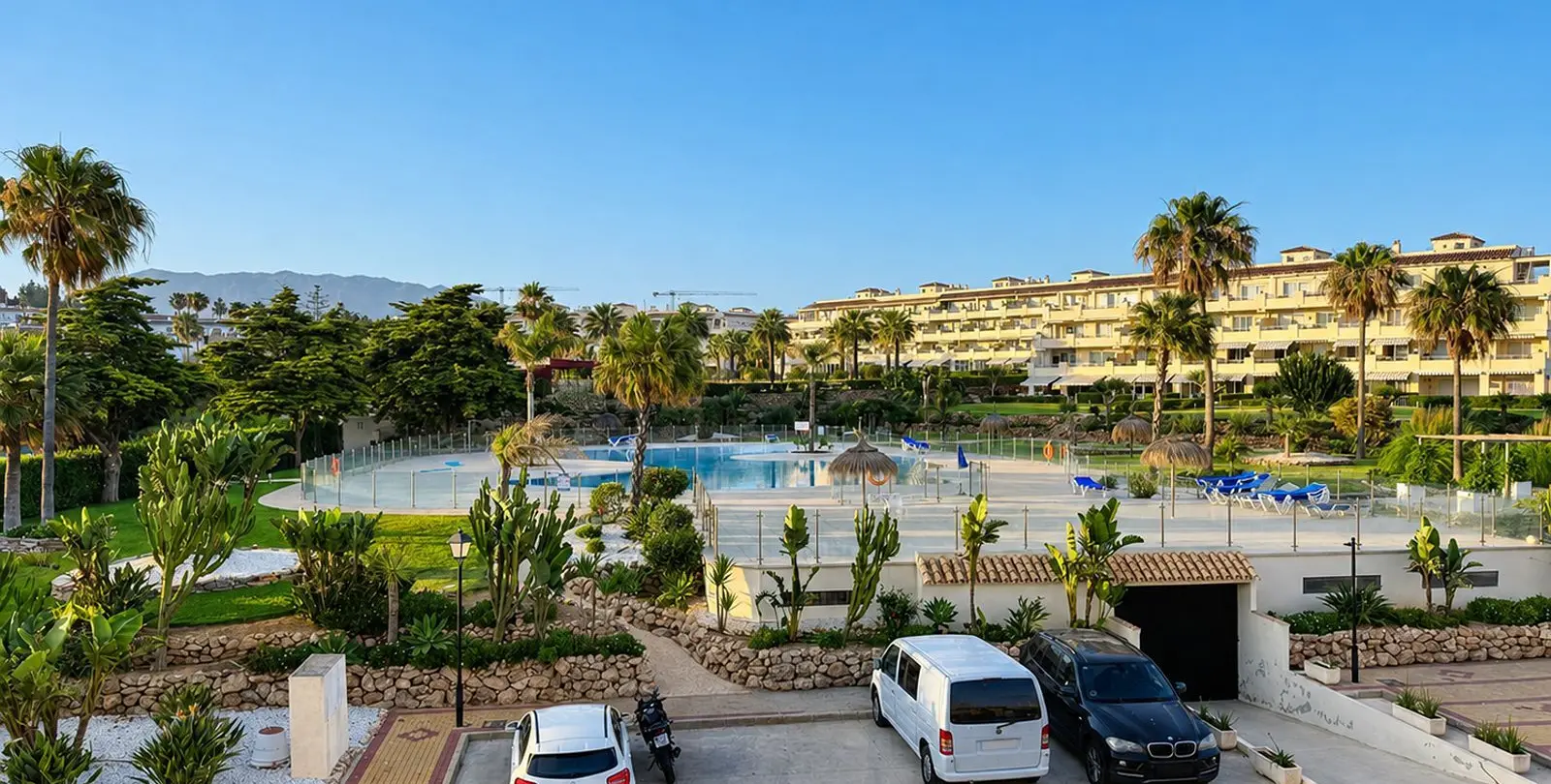 Venta de apartamento en planta media en El Chaparral 7
