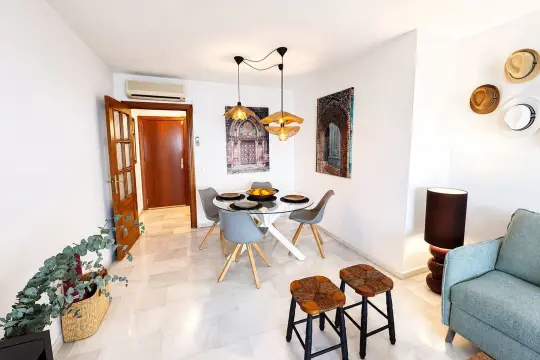 Image 9 thumb