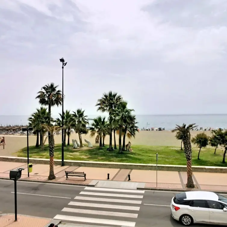 Venta de apartamento en planta media en Fuengirola