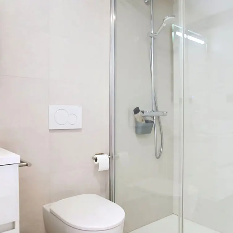 Venta de apartamento en planta media en Fuengirola