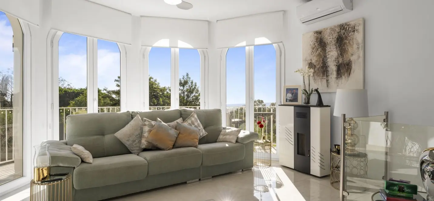 Venta de villa independiente en Mijas 1