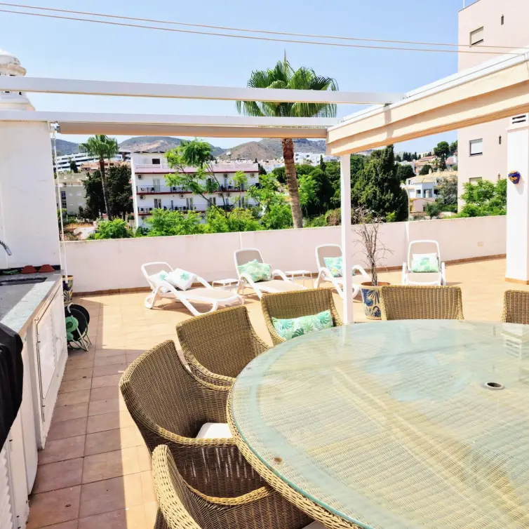 Sale of penthouse duplex in La Carihuela