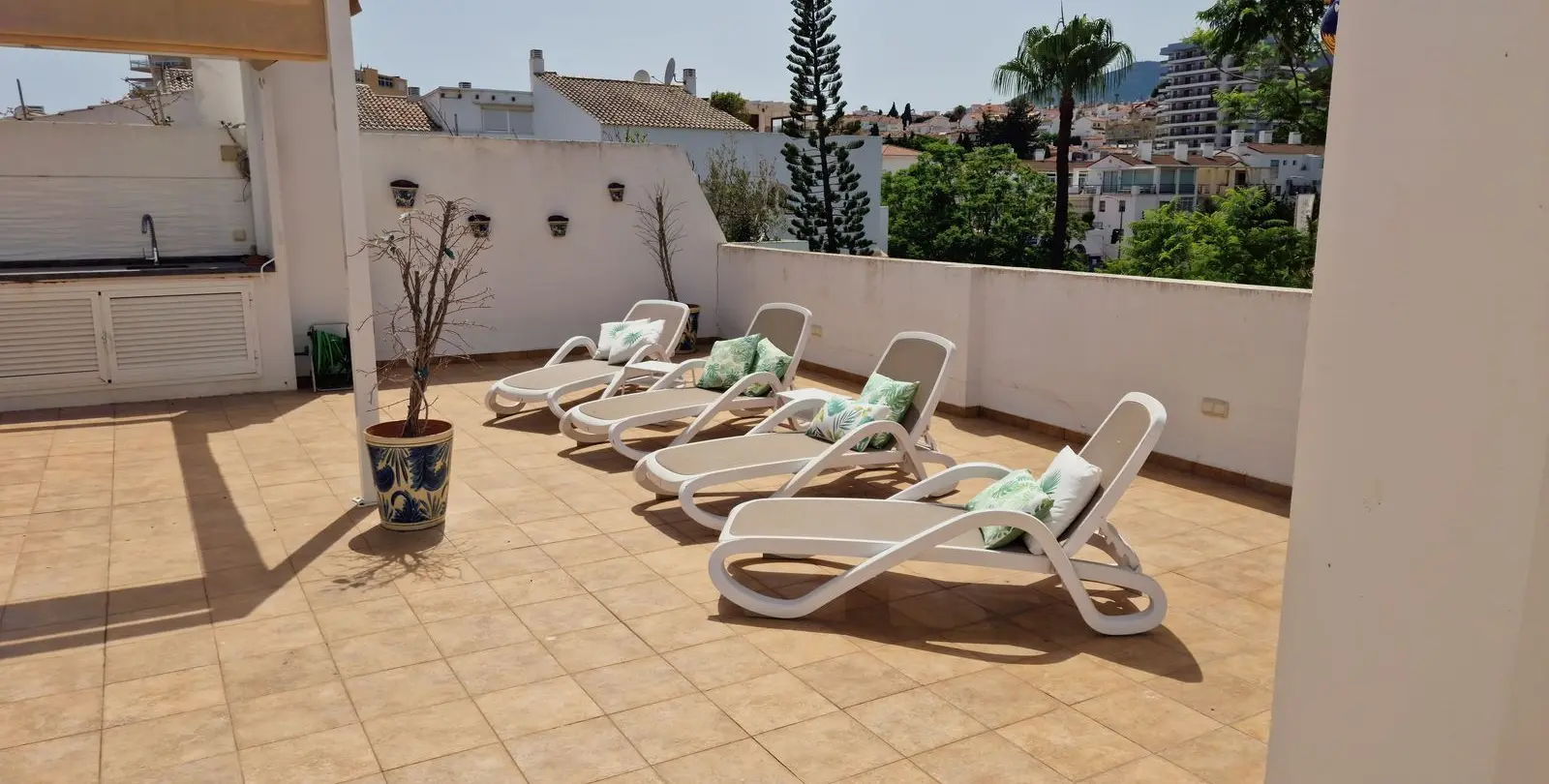 Sale of penthouse duplex in La Carihuela 6