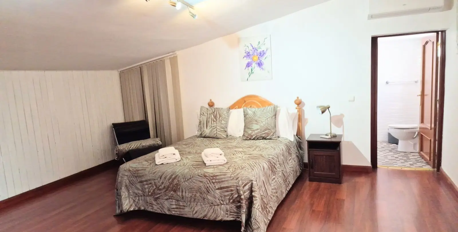 Sale of penthouse duplex in La Carihuela 28
